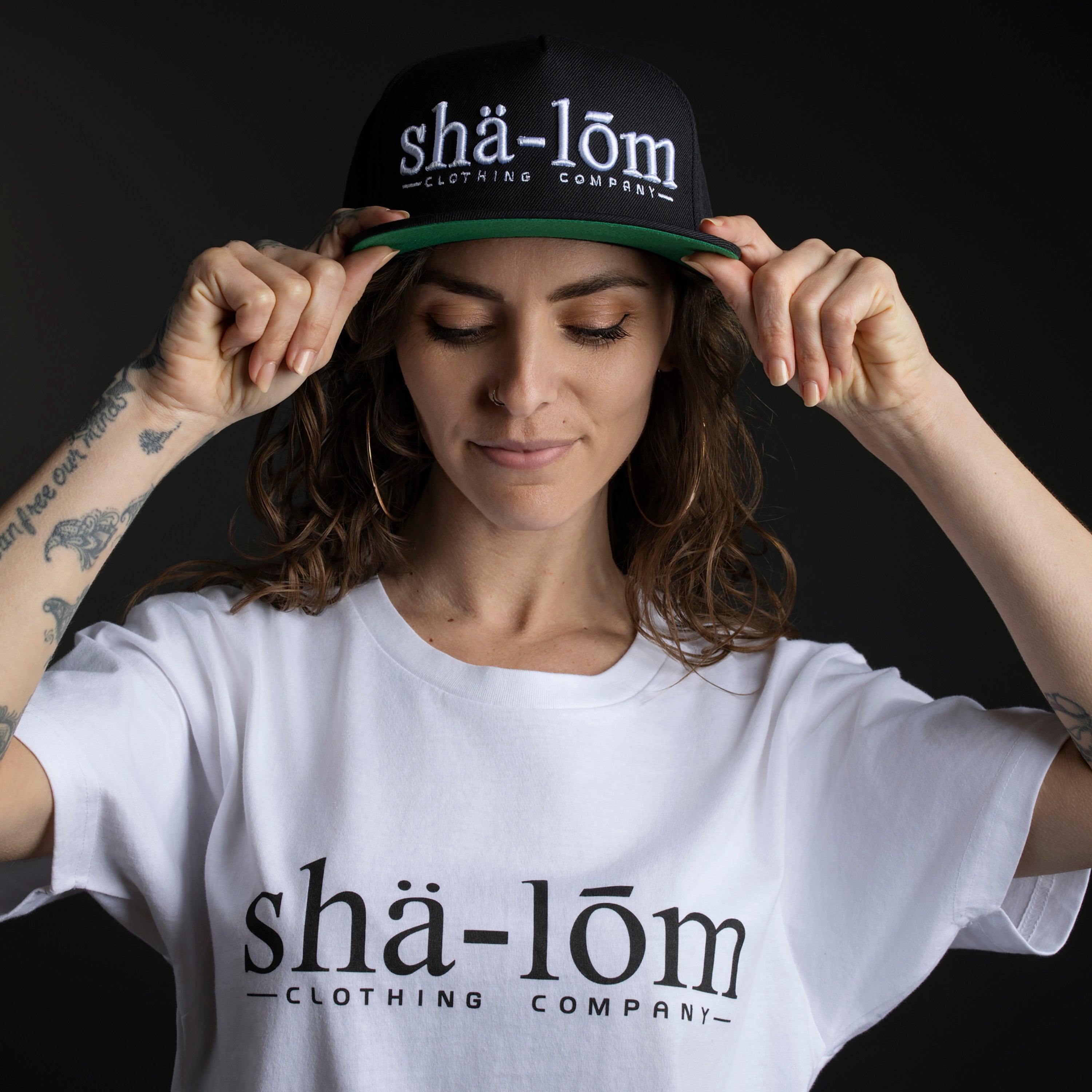 DEFINITION HAT BLACK