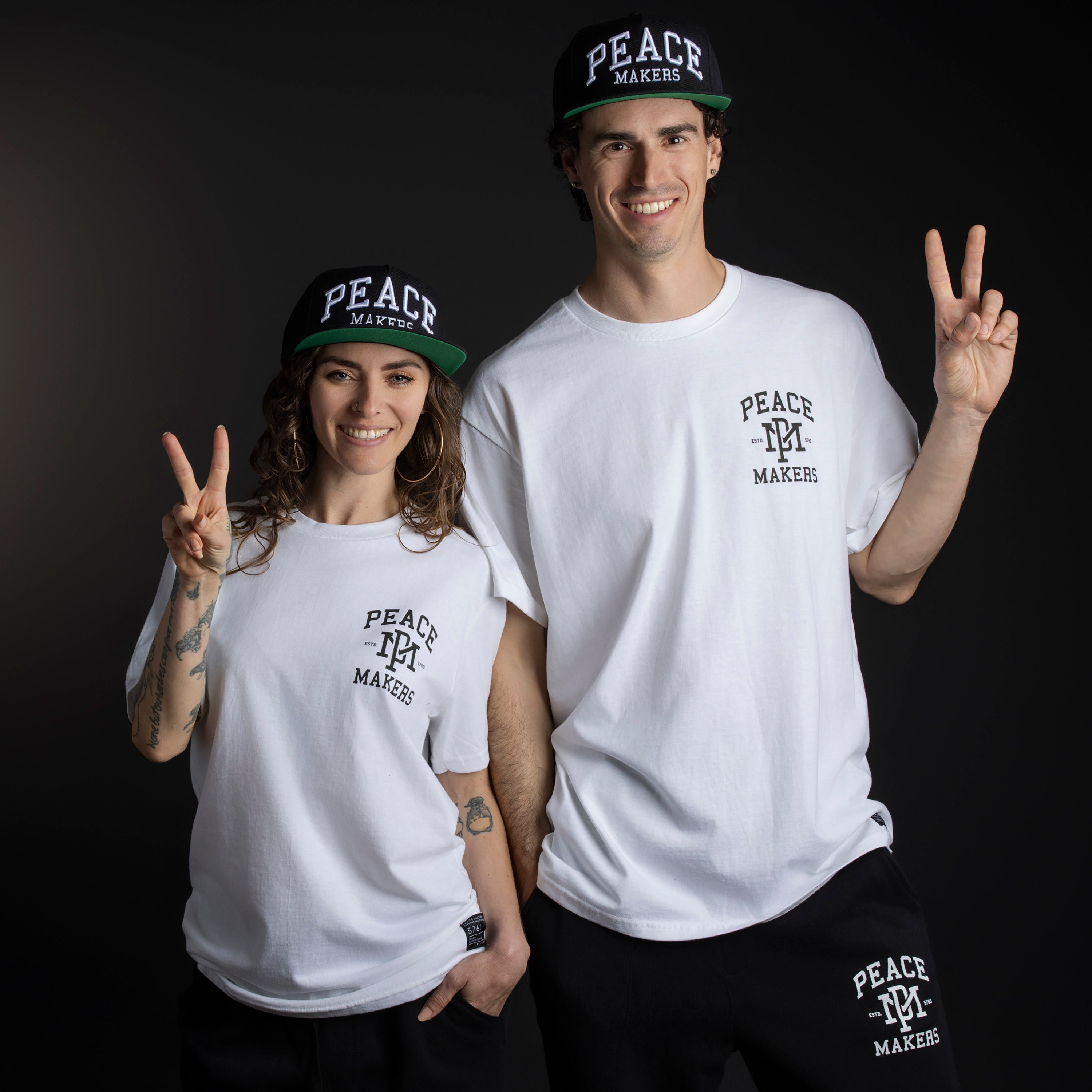PEACE MAKERS TEE WHITE